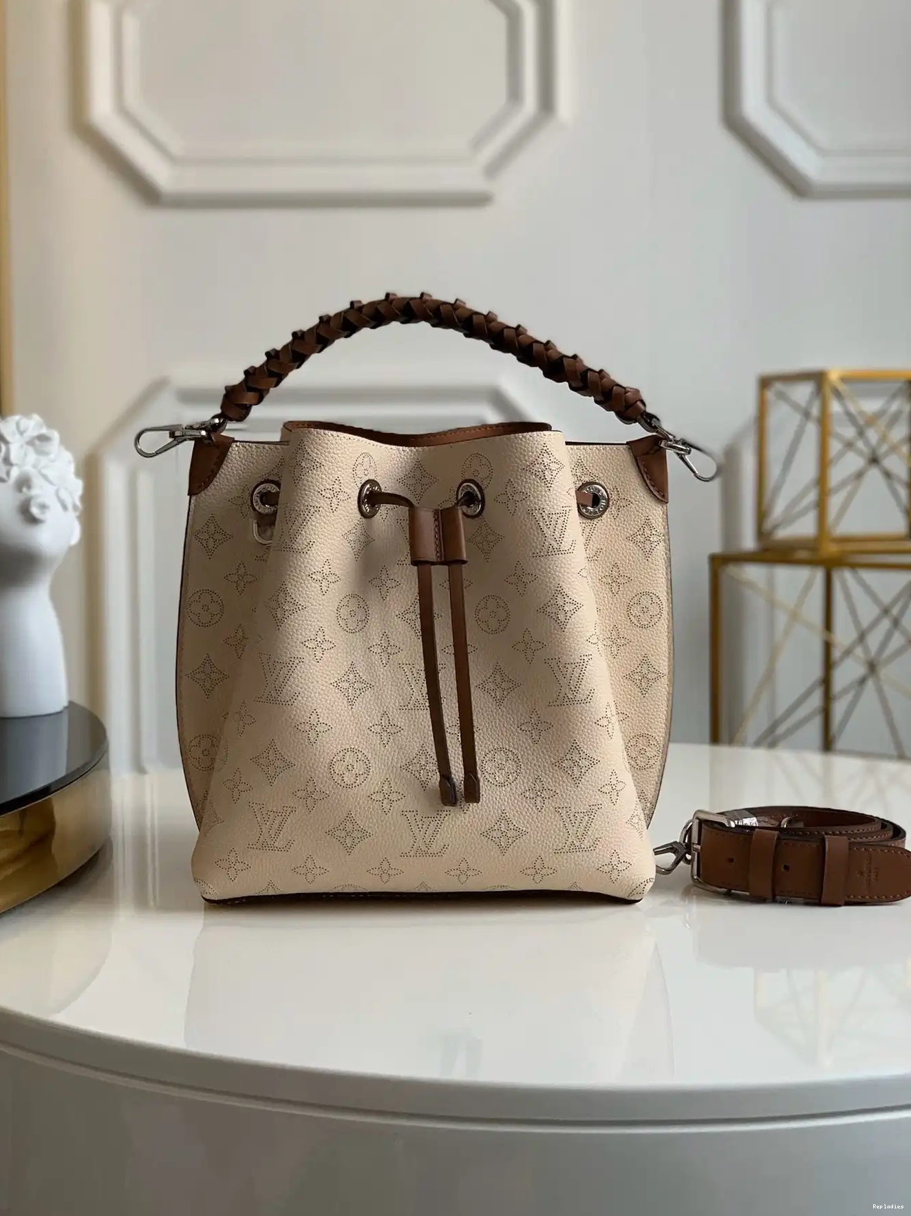 Cheap VUITTON MURIA LOUIS 0704